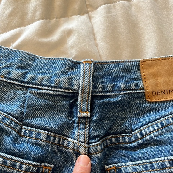 Denim Forum The Farrah Cheeky Short. Size 26, 70's Vintage inspired, Beachy - Picture 12 of 13